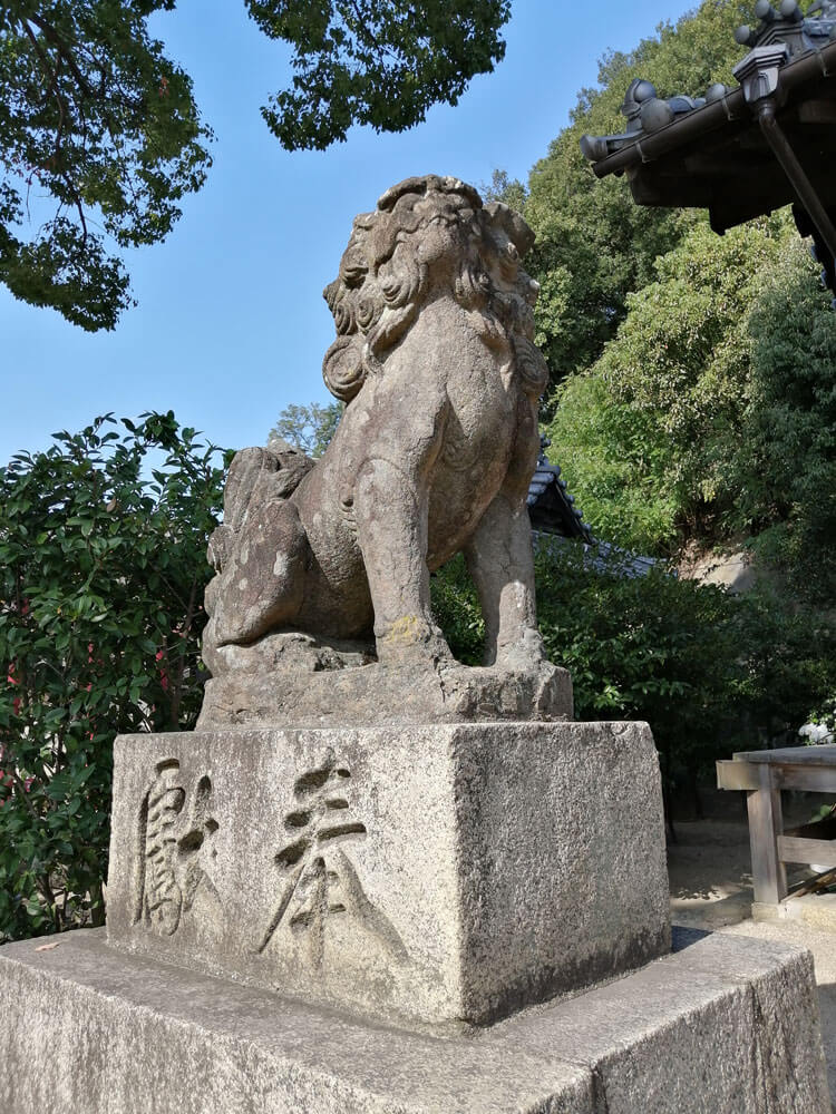 唐獅子(吽形)